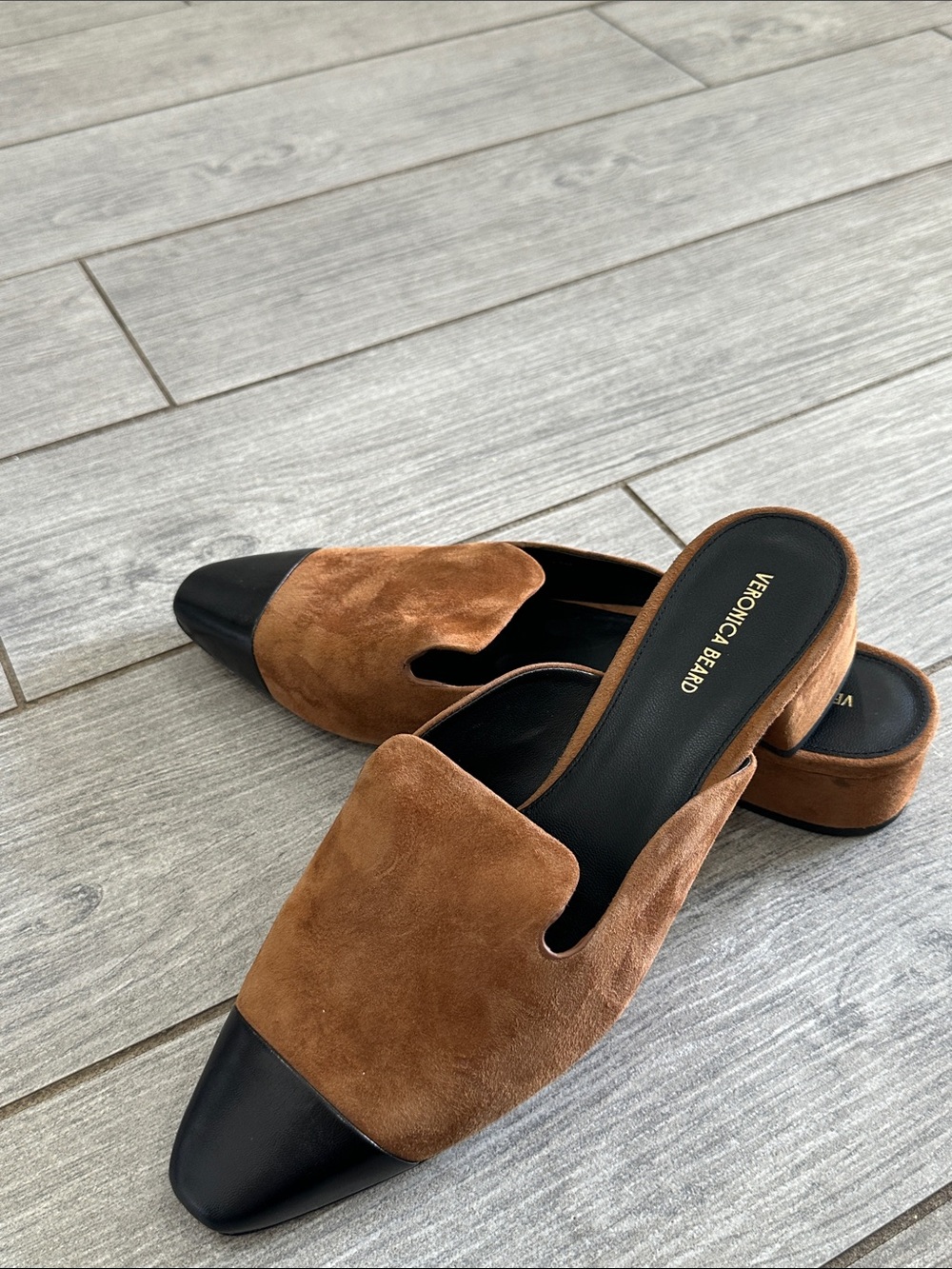 Veronica Beard Suede and Leather Cecile Cap Toe Mule Flats New! - Picture 8 of 10